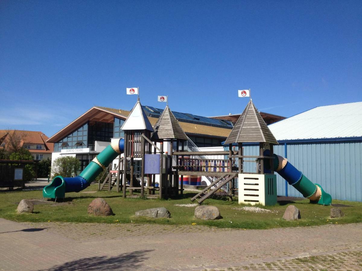 Ferienwohnung "Kranich" Im Ferien-Resort Ruegen Sagard Eksteriør billede